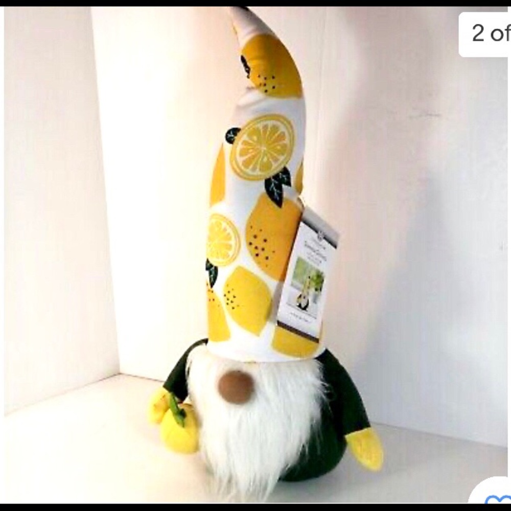 🍋NWT Lemon Gnome Bright and Friendly White, yellow, & green Weighted bottom Fun